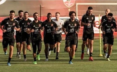 مخاوف الإيقاف تثير القلق لدى خماسي الأهلي قبل مواجهة الزمالك الحاسمة