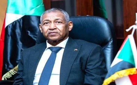 سفير السودان في القاهرة يهنئ مصر بمناسبة الاحتفال بذكرى تحرير سيناء