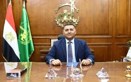 محافظ القليوبية يتعهد بتقديم رعاية شاملة لطالبة ثانوية تواجه صعوبات أسرية