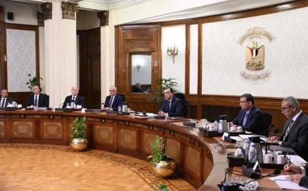 رئيس الوزراء يعلن خطة لجذب المستثمرين إلى سيناء وتوفير فرص عمل جديدة