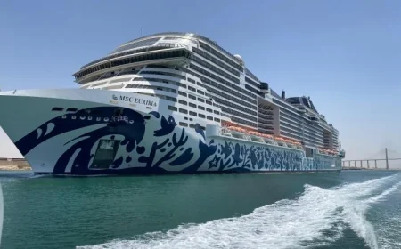 سفينة الركاب السياحية العملاقة تعبر قناة السويس في أكبر حدث بحري عالمي