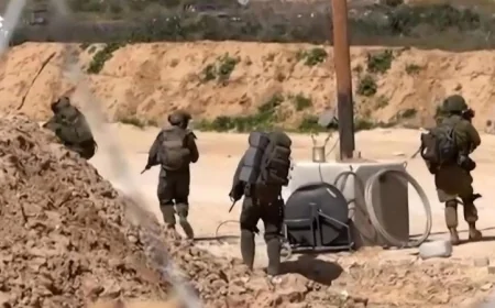 قوات الاحتلال تغلق طرقات في بيت لحم ومستوطنتان تهاجمان أشجار الزيتون بالضفة الغربية