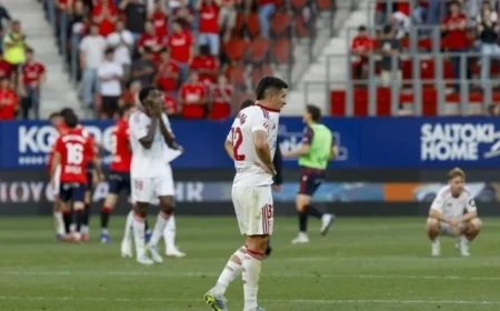 إشبيلية على حافة الهبوط من الليجا بعد الهزيمة المفاجئة أمام أوساسونا 1-2