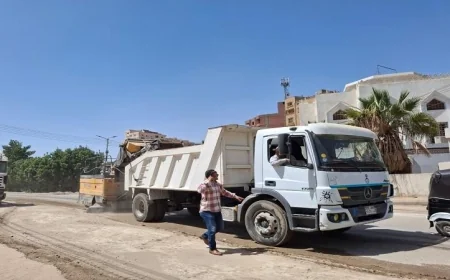 حملات تنظيف شاملة وإزالة الإشغالات في سنورس وطامية بالفيوم لتعزيز نظافة المدينة