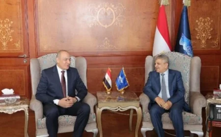 تعاون مشترك بين هيئة قناة السويس وتعليم الكبار لتنظيم برامج محو الأمية