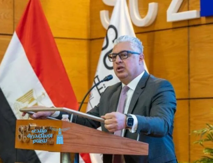جمال الدين يؤكد أهمية استثمار قناة السويس في تطوير رأس المال البشري
