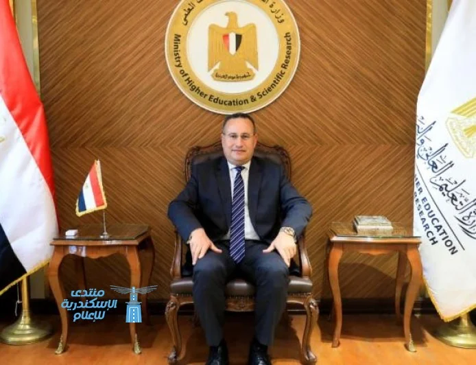 قنصوة يقدم تهنئته للأخوة الأقباط في المجتمع الأكاديمي بمناسبة عيد القيامة المجيد