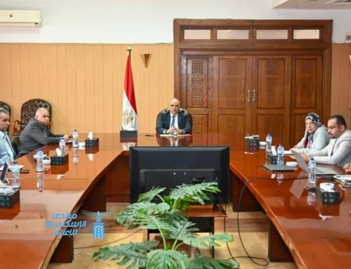 سويلم يراقب تقدم مشروع نقل مياه الصرف الزراعي في الدلتا الجديدة