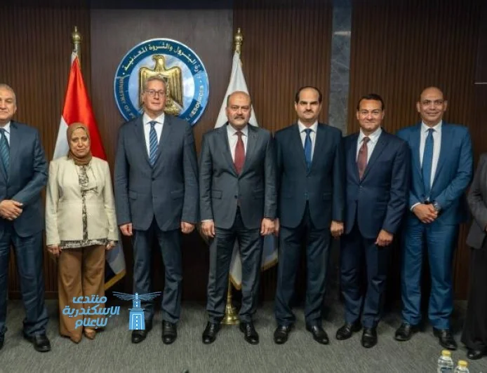 زيادة إنتاج الميثانول إلى 1.1 مليون طن سنوياً لتلبية احتياجات الصناعات المحلية في قطاع البترول