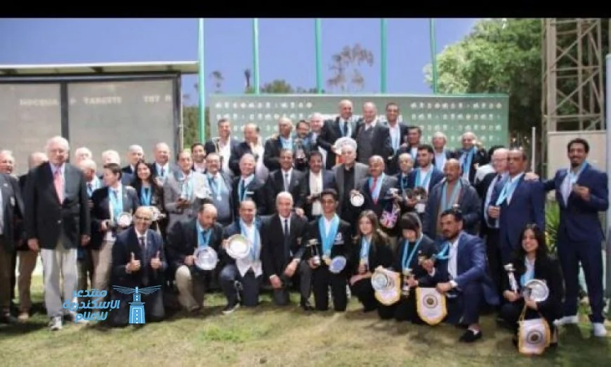 وزير الرياضة يحتفل بأبطال الرماية بعد تحقيق 31 ميدالية و12 لقب بطل أفريقيا