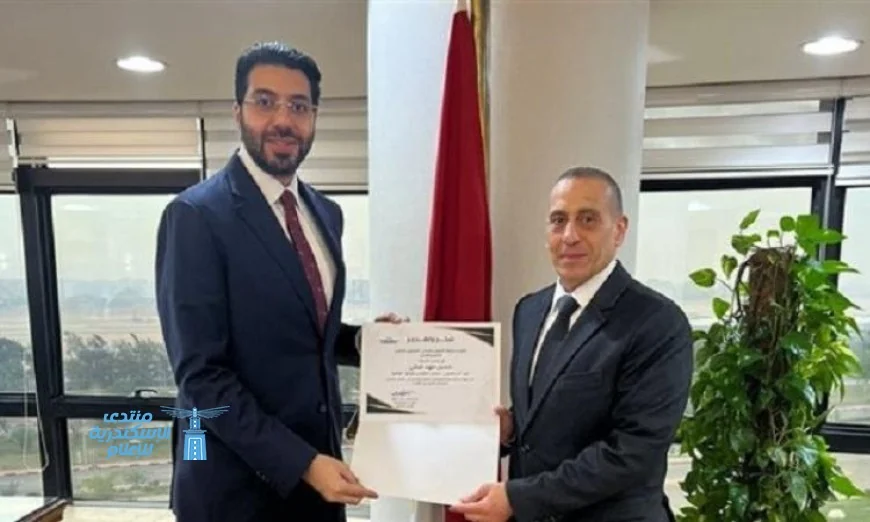 تكريم رئيس الطيران المدني للخبير الإقليمي أمن الطيران في الإيكاو