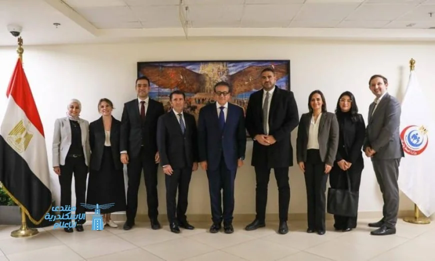 وزير الصحة يلتقي ممثلي إدواردز لايف ساينسز وكابيتال آيز لتعزيز التعاون الصحي