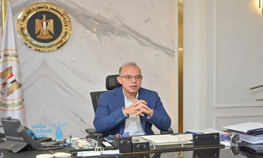 وزير الاستثمار يسلط الضوء على اهتمام الحكومة بتطوير المناطق الاستثمارية لدعم نمو الصناعة