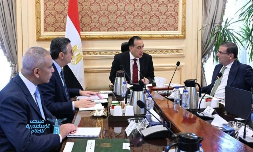 رئيس الوزراء يراقب أسواق السلع الاستراتيجية لضمان توفرها للمواطنين