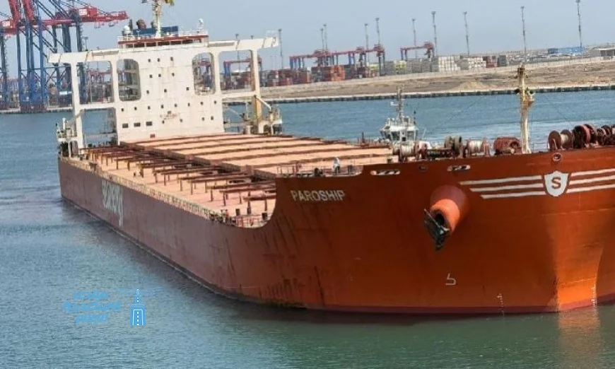 ميناء شرق بورسعيد يستقبل أكبر سفينة صب جاف في تاريخ المنطقة