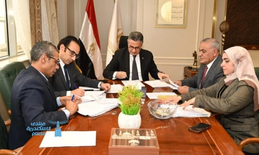 وزير التموين يناقش مطالب المواطنين مع أعضاء مجلسي النواب والشيوخ