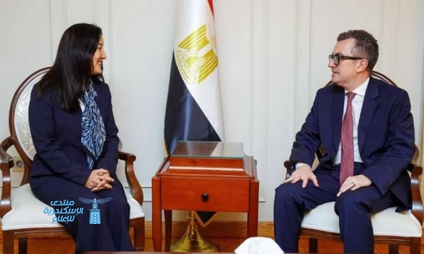 وزير التخطيط يعقد اجتماعاً مع الممثلة المقيمة للبرنامج الإنمائي للأمم المتحدة لتعزيز التعاون والتنمية