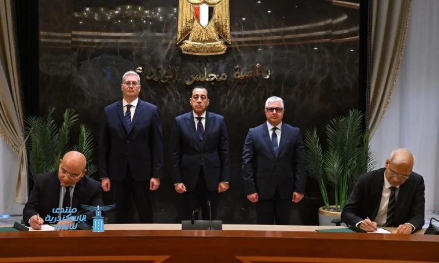 مدبولي يطلق مشروع إندوراما مصر للأسمدة بالمنطقة الاقتصادية من خلال توقيع عقد جديد