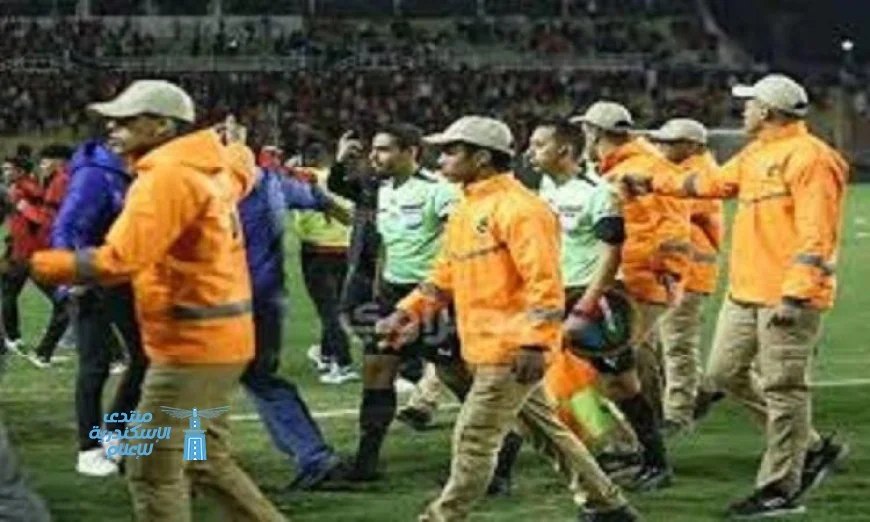 الأهلي يرفع شكوى رسمية ضد حكم مباراة محمود وفا