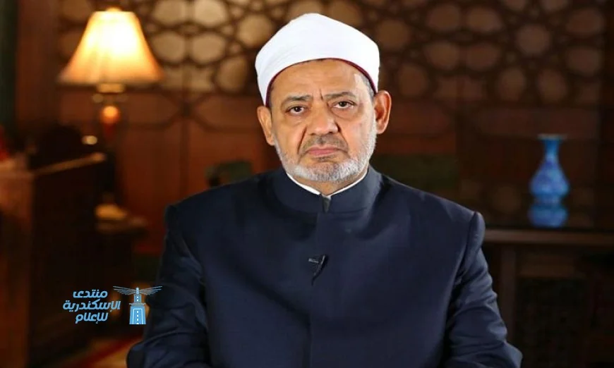 شيخ الأزهر يهنئ البابا تواضروس والأخوة المسيحيين بعيد القيامة خلال اتصال هاتفي