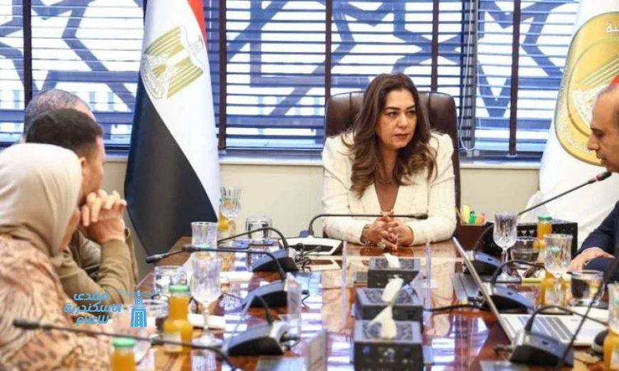وزيرة التنمية تناقش مع مجموعة المانع القابضة مشروع إنشاء مصنع للوقود الحيوي