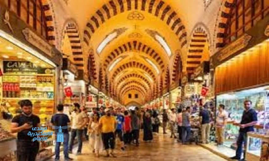 خبير يؤكد اقتراب الاقتصاد العالمي من حالة اقتصاد الحرب بسبب تزايد سباق تأمين الموارد