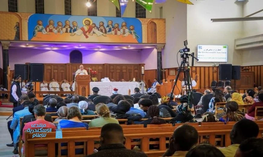 الكنيسة الأسقفية تحتفل بعيد القيامة المجيد في كاتدرائية جميع القديسين بالزمالك