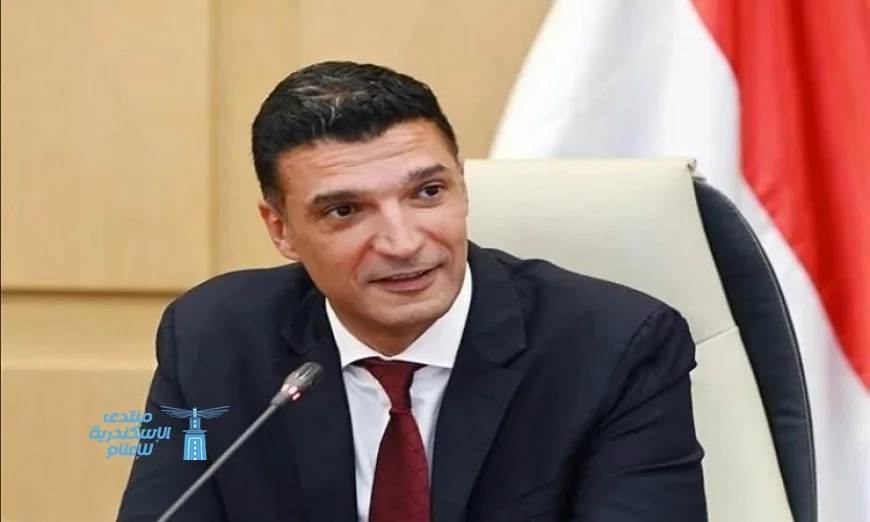 وزير الصناعة يعلن عن تنظيم جديد لتراخيص الأنشطة التجارية خارج المناطق الصناعية