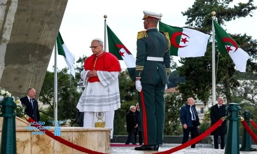 بابا الفاتيكان يزور ولاية عنابة الجزائرية وسط استقبال شعبي حار وعام