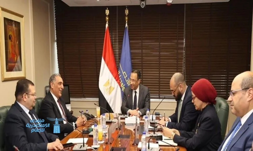 وزير الاتصالات يتباحث مع اوراكل لتعزيز التعاون في التحول الرقمي والمشاريع المستقبلية