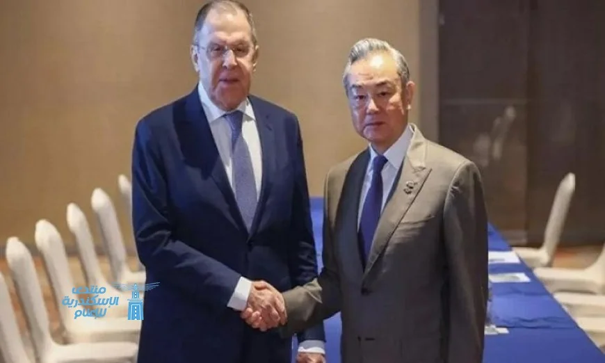 دبلوماسيات الصين وروسيا تتناول الصراع الأمريكي الإيراني والأزمة الأوكرانية في اجتماع وزيري الخارجية