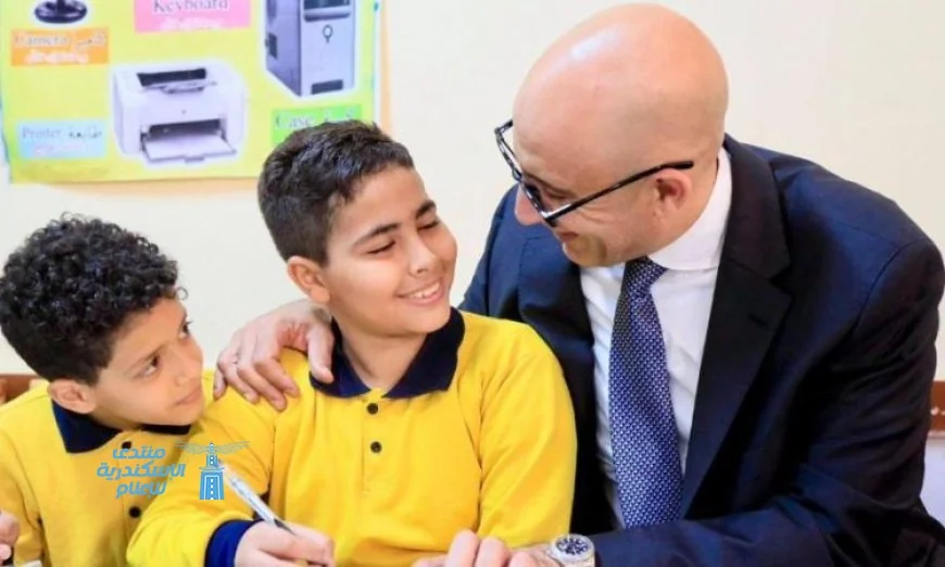 وزير التربية والتعليم يقوم بجولة تفقدية في مدارس الحوامدية والبدرشين ويشدد على أهمية تطوير التعليم