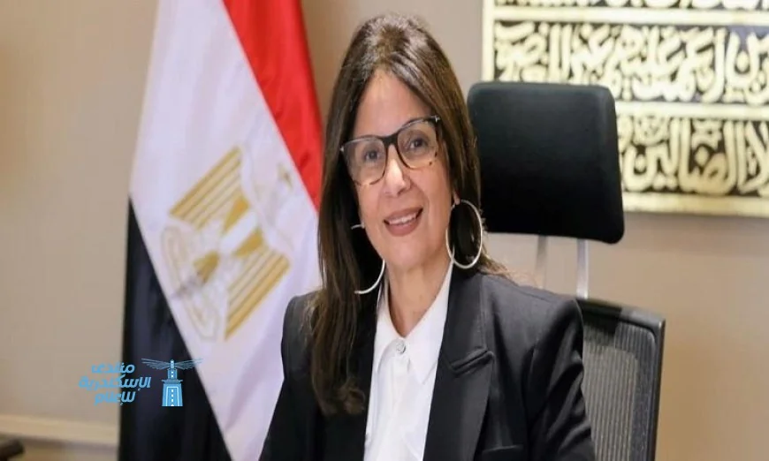 وزيرة الثقافة تثني على جهود فرع ثقافة البحر الأحمر في تعزيز الفنون والأنشطة الثقافية