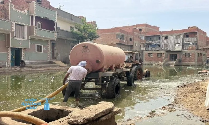 محافظ الفيوم يسعى لحل مشكلة تراكم المياه في قرية السنباط بمتابعة دؤوبة لأعمال الكسح