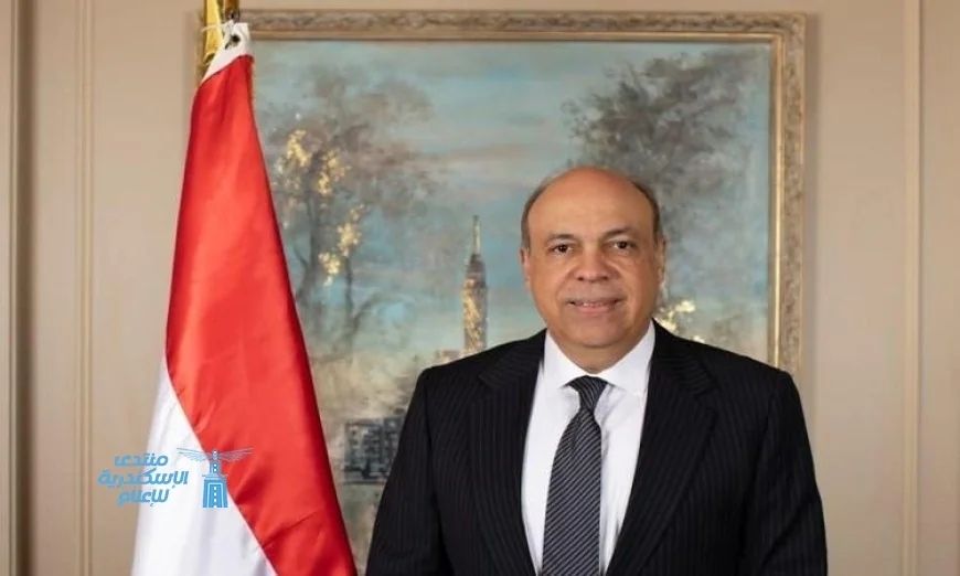 وزير الطيران يكشف عن استراتيجية تطوير قطاع الطيران ويستعرض خطة الاستعداد لموسم الحج