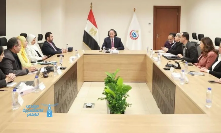 نائب وزير الصحة يعقد اجتماعًا هامًا حول لجنة الأجهزة التعويضية