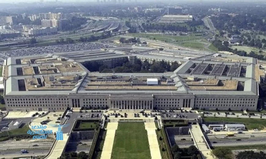 البنتاجون يعلن عن استقالة وزير البحرية من منصبه