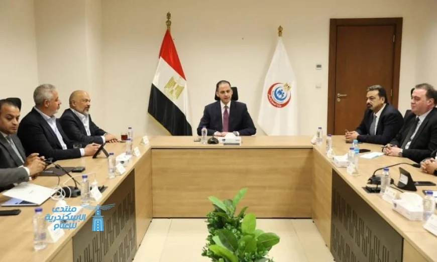 نائب وزير الصحة يناقش مع اتصالات مصر وSTM تحويل القطاع الصحي إلى الرقمنة