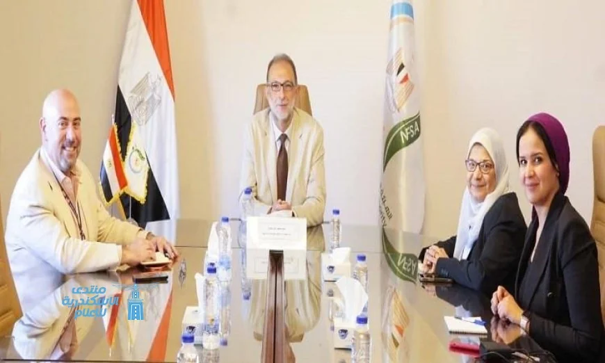 رئيس القومية لسلامة الغذاء يلتقي وزير الشؤون التجارية الأمريكي لتعزيز التعاون الاقتصادي