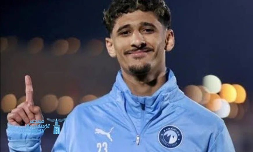 أحمد عاطف ينقل قطة المصاب إلى المستشفى بعد حادثة أمام الزمالك