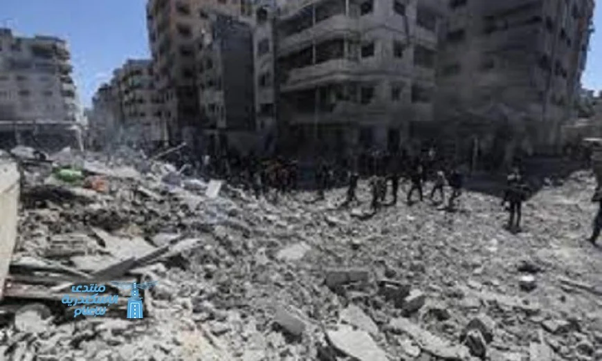 استشهاد فلسطينيين جراء قصف الاحتلال الإسرائيلي في شمال بيت لاهيا وغرب دير البلح