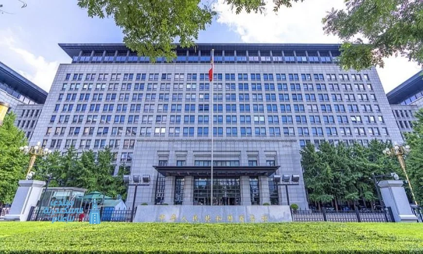 الصين ترفض بقوة عقوبات الاتحاد الأوروبي على روسيا وتؤكد دعمها لموسكو