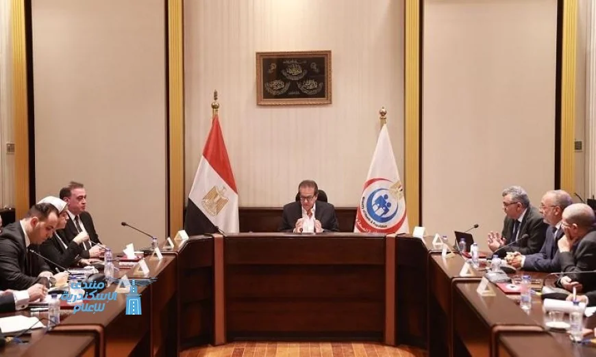 وزير الصحة يراجع سير العمل في مستشفى النيل للأطفال بمدينة النيل الطبية
