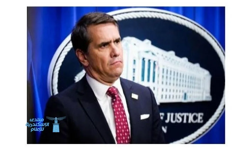 القائم بأعمال وزير العدل الأمريكي يكشف عن استهداف المسلح المتهم لكبار مسئولين ترامب