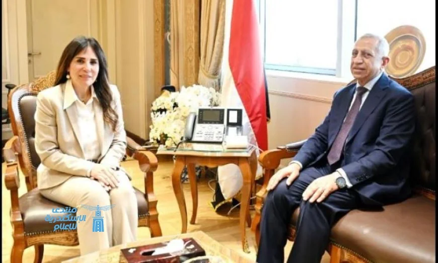 وزيرة الإسكان تعقد مباحثات مثمرة مع رئيس الأكاديمية العربية للعلوم والتكنولوجيا لتعزيز التعاون
