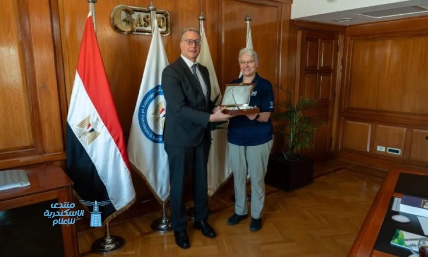 وزير البترول يحتفل باليوبيل الذهبي لجمعية مهندسي البترول العالمية في مصر