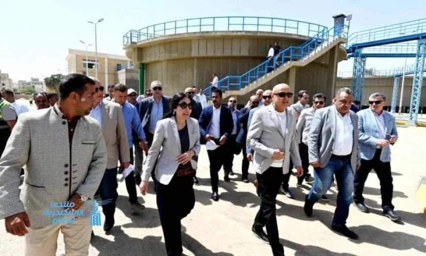 زيارة وزيرة الإسكان ومحافظ الأقصر لمتابعة محطة تنقية مياه مدينة طيبة الجديدة