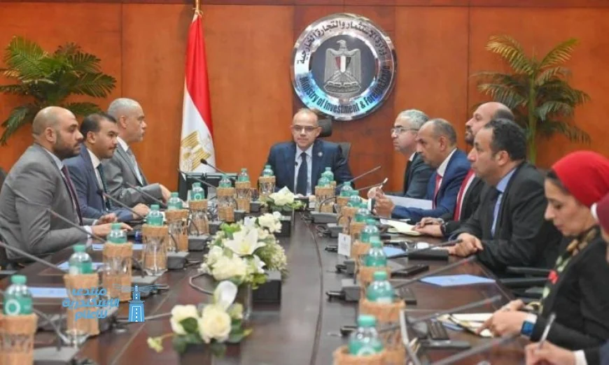 وزير الاستثمار يناقش مع مجموعة العربي استراتيجيات التوسع الصناعي وتعزيز المكون المحلي