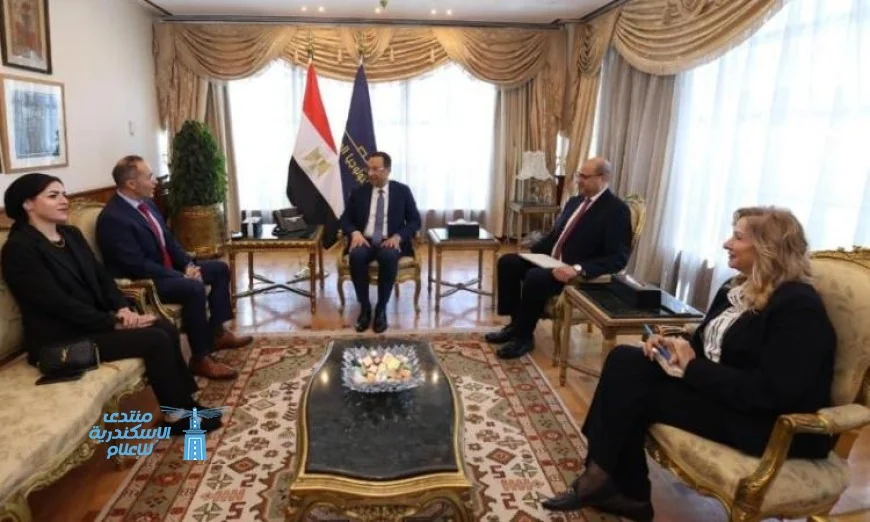 وزير الاتصالات يناقش مع Intel سبل تعزيز التعاون في تطوير البنية التكنولوجية